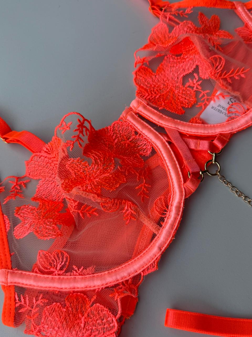 HOT LINGERIE SET